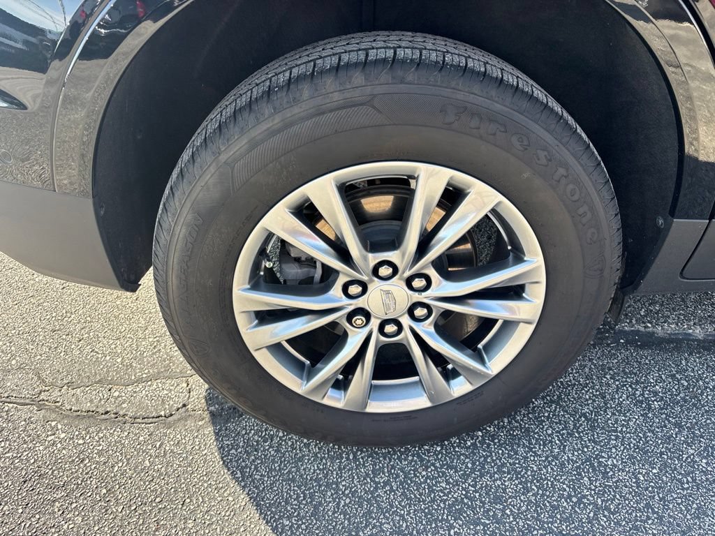 Used 2022 Cadillac XT5 Premium Luxury w/ Technology Package AWD/4WD image 12