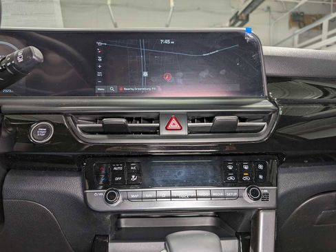 Certified 2024 Kia Seltos S image 31