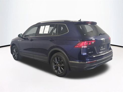 Used 2022 Volkswagen Tiguan SE AWD/4WD image 7