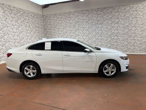 Used 2024 Chevrolet Malibu LT FWD image 8