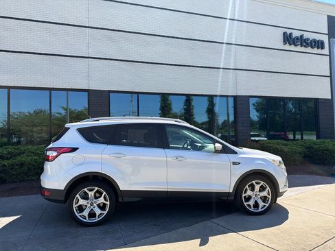 Used 2017 Ford Escape Titanium w/ Equipment Group 301A FWD image 4
