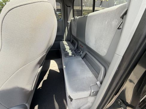 Used 2005 Toyota Tacoma 4x4 Access Cab image 34