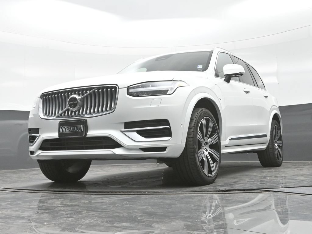 Used 2025 Volvo XC90 T8 Plus w/ Protection Package Premier AWD/4WD image 28