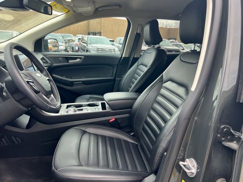 Used 2024 Ford Edge SEL w/ Convenience Package AWD/4WD image 7