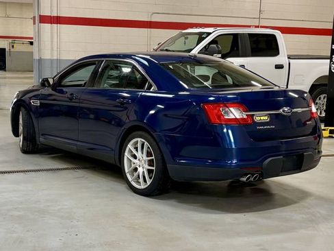 Used 2012 Ford Taurus SEL image 2