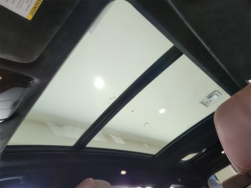 New 2025 BMW X7 M60i image 37