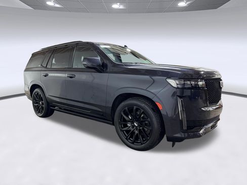 Certified 2023 Cadillac Escalade Sport Platinum w/ LPO, ONYX Package AWD/4WD image 7