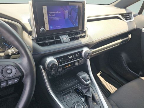 Used 2023 Toyota RAV4 SE w/ Convenience Package AWD/4WD image 30