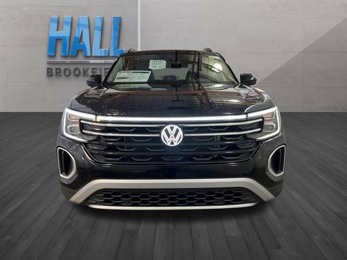 New 2026 Volkswagen Atlas Peak Edition AWD/4WD image 8