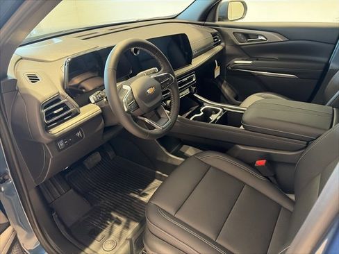 New 2026 Chevrolet Traverse LT w/ Driver Confidence Package image 8