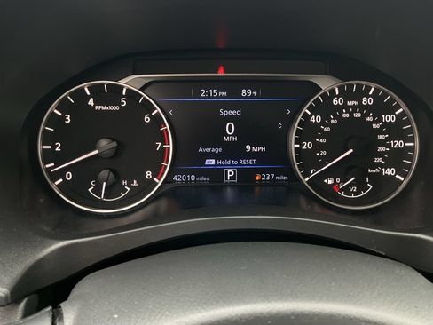 Used 2025 Nissan Altima 2.5 SV FWD image 31