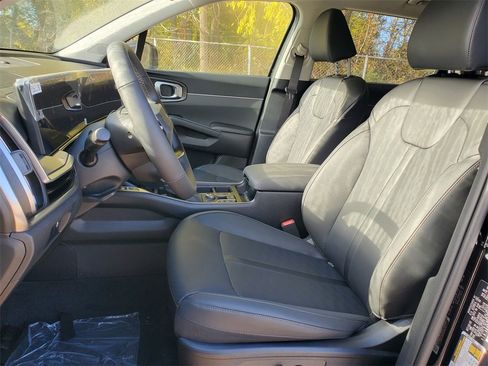 New 2026 Kia Sorento S image 6