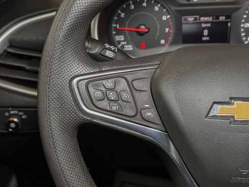 Used 2024 Chevrolet Malibu LT FWD image 31