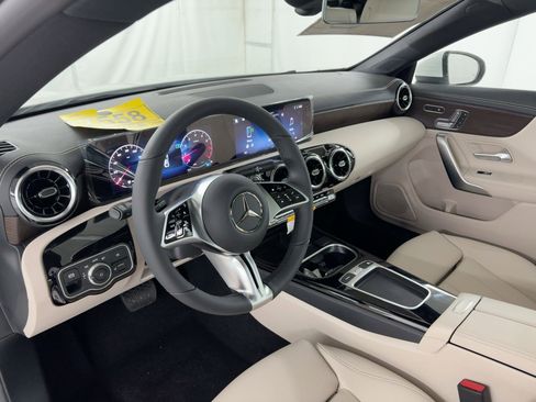 New 2026 Mercedes-Benz CLA 250 image 4