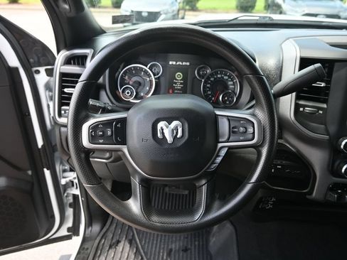 Used 2024 RAM 3500 Tradesman w/ Chrome Appearance Group AWD/4WD image 18