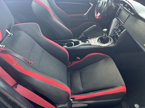 Used 2019 Toyota 86 TRD SE RWD image 18