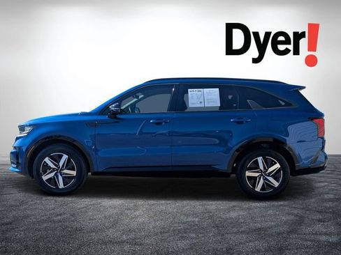 Certified 2023 Kia Sorento EX image 7