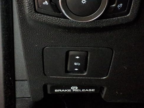 Used 2021 Ford F250 Lariat w/ Chrome Package AWD/4WD image 20