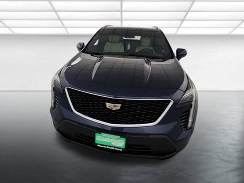 Used 2020 Cadillac XT4 Sport image 2