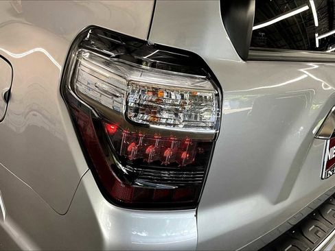 Used 2023 Toyota 4Runner Limited image 32