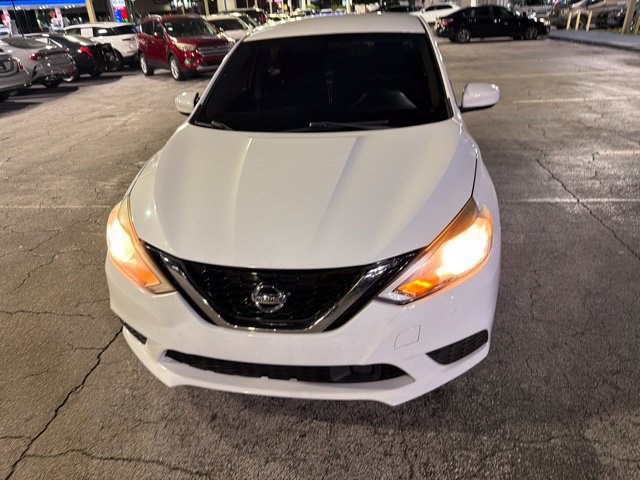 Used 2019 Nissan Sentra SV FWD image 2