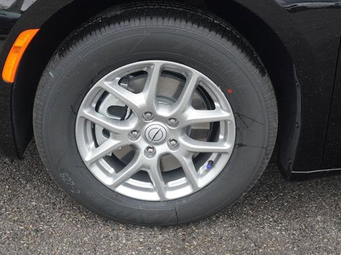 New 2026 Chrysler Pacifica Select image 21