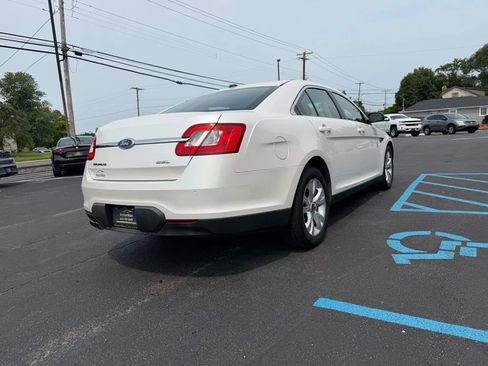 Used 2011 Ford Taurus SEL w/ 201A Rapid Spec Order Code FWD image 3