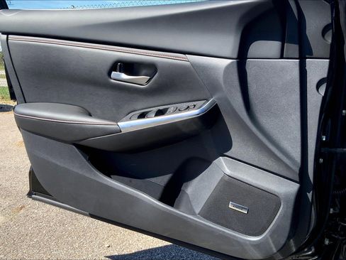 New 2025 Nissan Sentra SR w/ SR Premium Package image 18