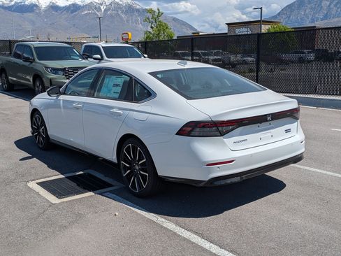 New 2026 Honda Accord Touring image 7