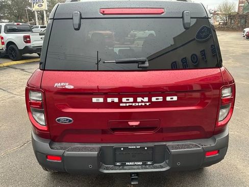Used 2025 Ford Bronco Sport Badlands image 6