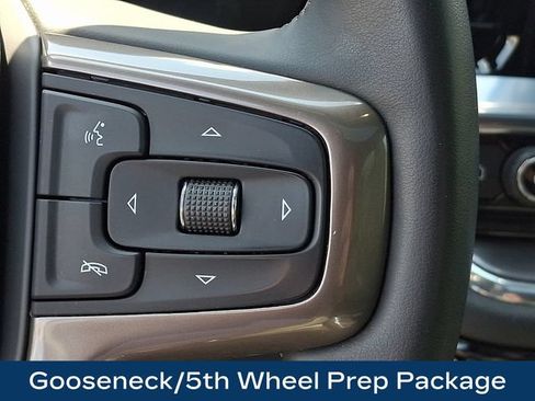 Used 2024 Chevrolet Silverado 2500 High Country w/ High Country Premium Package AWD/4WD image 8