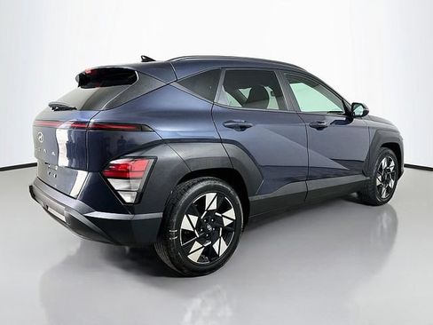 Used 2024 Hyundai Kona SEL FWD image 7
