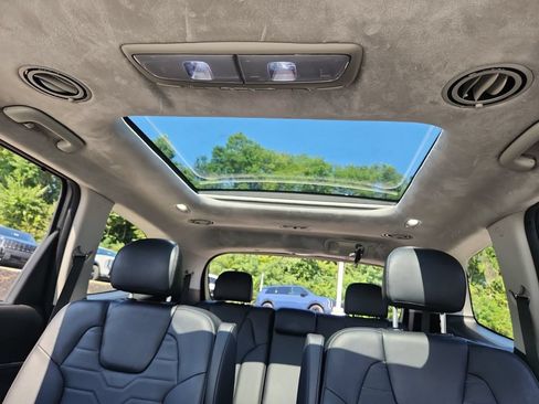 Certified 2022 Kia Telluride SX w/ SX Prestige Package AWD/4WD image 24