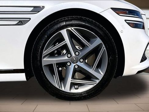 Used 2024 Genesis G80 2.5T w/ Sport Prestige Package AWD/4WD image 9