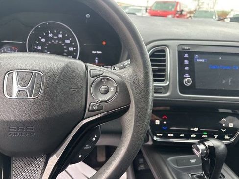 Used 2022 Honda HR-V EX image 18