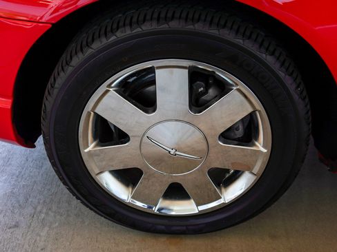 Used 2003 Ford Thunderbird RWD image 11