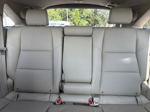 Used 2018 Acura RDX w/ Advance Package FWD image 38