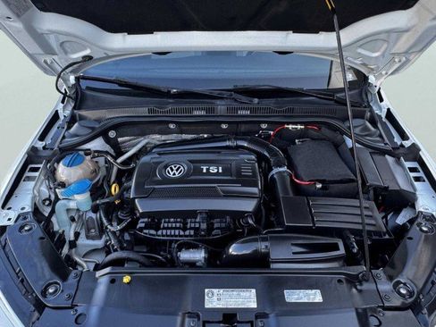 Used 2016 Volkswagen Jetta Sport image 55