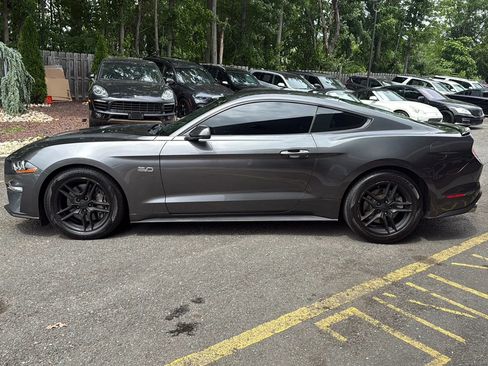 Used 2018 Ford Mustang GT w/ Equipment Group 301A RWD image 8