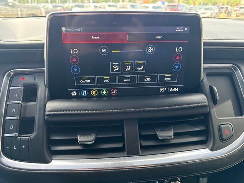 Used 2021 GMC Yukon XL SLT RWD image 15