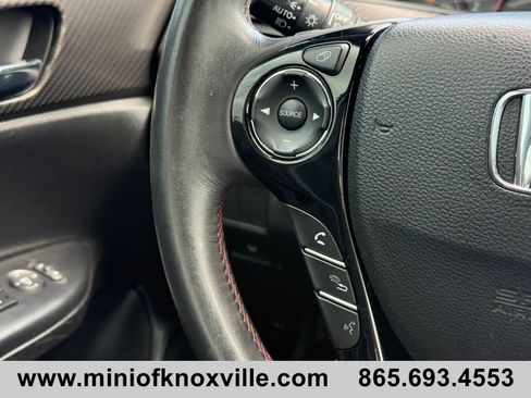 Used 2017 Honda Accord Sport Special Edition image 19