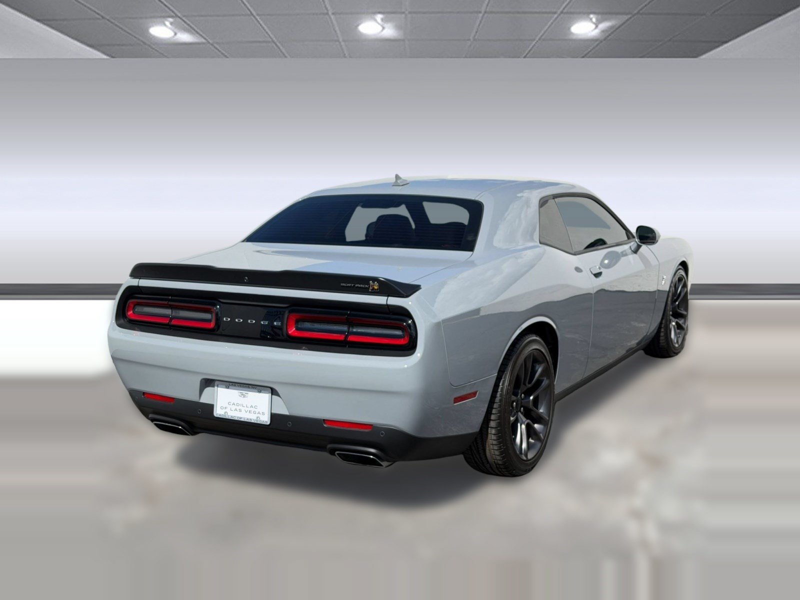 Used 2022 Dodge Challenger R/T Scat Pack w/ Plus Package RWD image 8