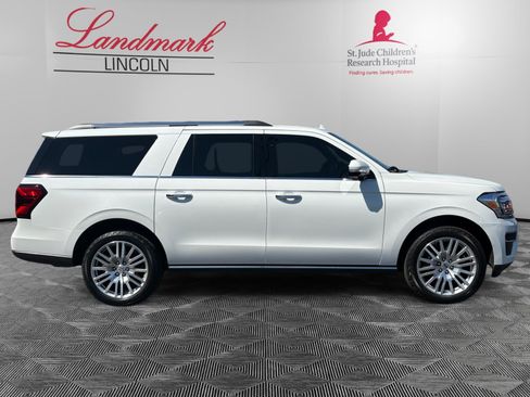 Used 2025 Lincoln Navigator Black Label AWD/4WD image 6