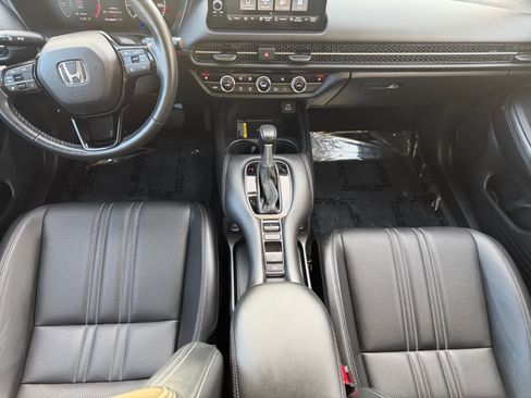 Used 2023 Honda HR-V EX-L image 6