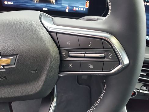 New 2026 Chevrolet Traverse LT w/ Sun and Wheel Package image 13