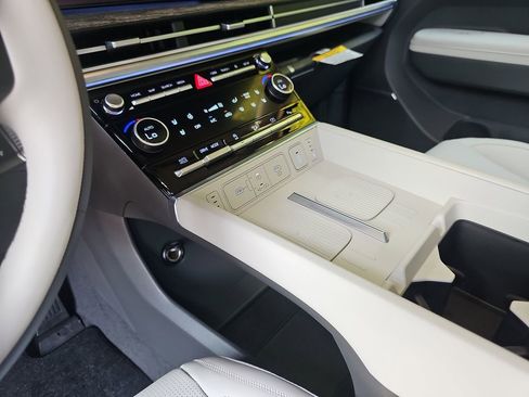 New 2025 Hyundai Santa Fe Calligraphy FWD image 26