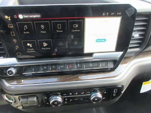 New 2026 GMC Sierra 1500 SLE image 19