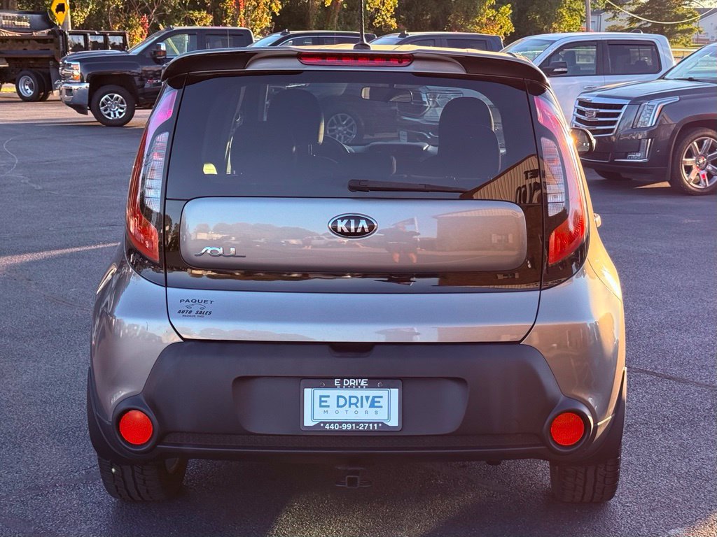 Used 2014 Kia Soul + FWD image 8