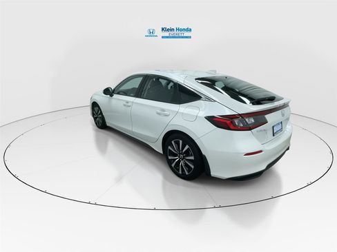 Used 2024 Honda Civic EX-L image 8