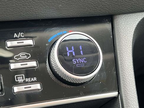 Used 2023 Hyundai Sonata SEL w/ Convenience Package image 34